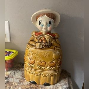 Antique 13H Grandmother Collectible Cookie Jar